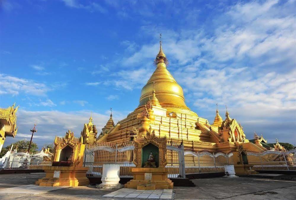 Hotel Sahara Mandalay Exteriér fotografie