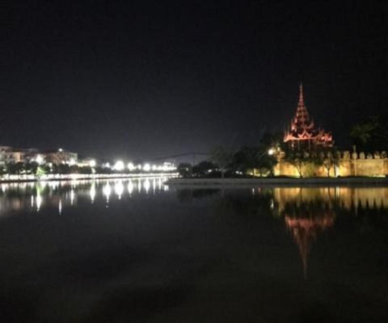 Hotel Sahara Mandalay Exteriér fotografie